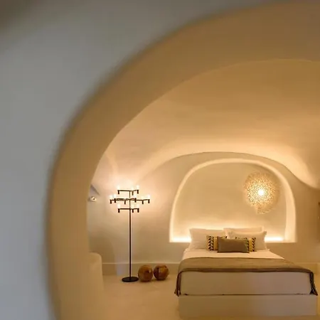 Villa Luxury Santorini Potamos Luxury House 2 Bedrooms Private Pool Serene Location Episkopi